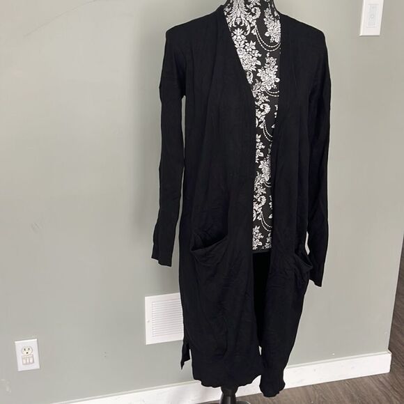 Ellen Tracy Long Sleeve Side Slit Cardigan-BLACK-Medium - Picture 2 of 3